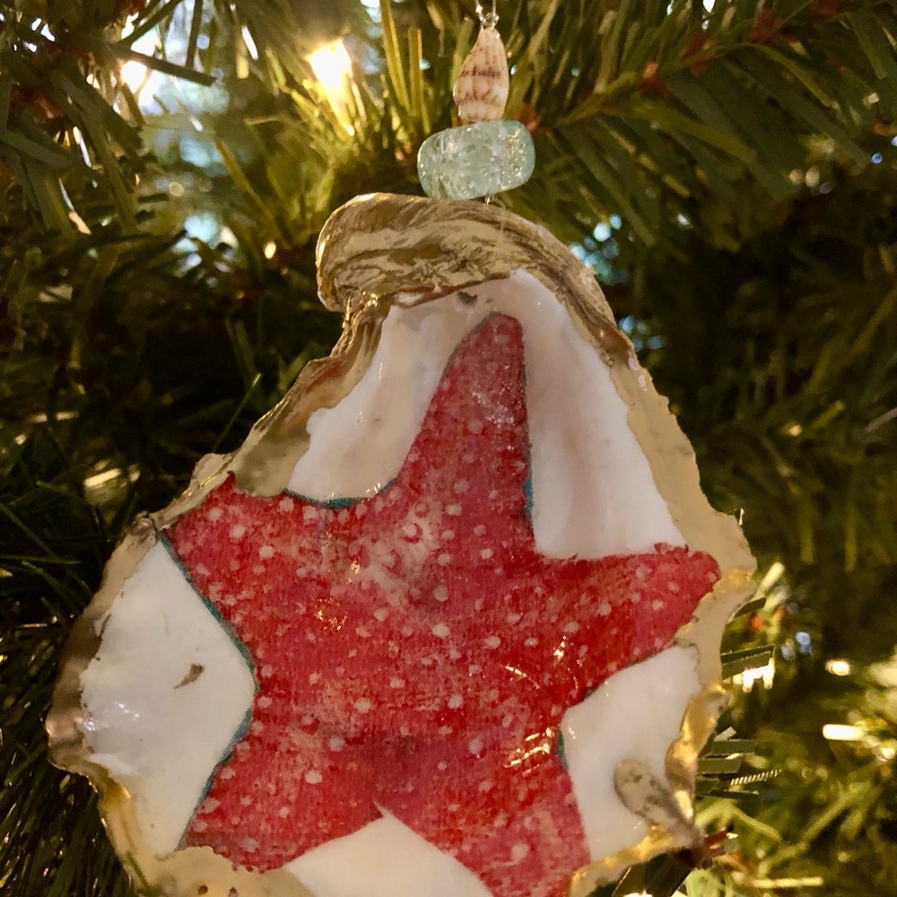 Gold and Red Starfish Christmas Ornament